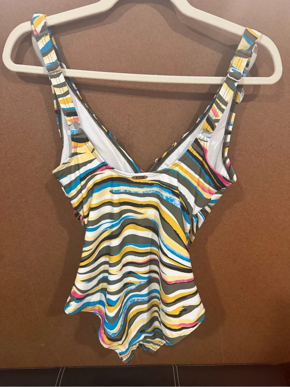 DKNY Multicolor Striped One-Piece Swimsuit ruffled v-neckline. Tummy control.8 - Picture 2 of 12